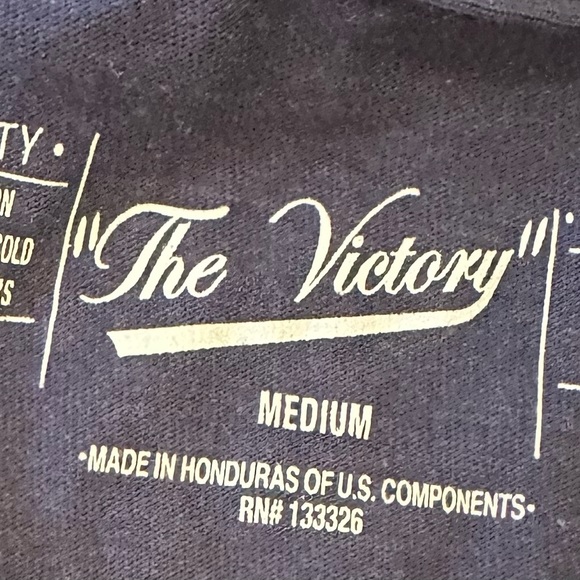 Men’s The Victory MICHIGAN Tee NWT Medium - Picture 4 of 5